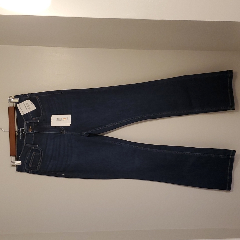 Calvin Klein NWT women's size 6. High Rise Demi Boot.